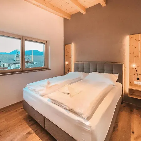 Vivazilare - Design Loft With Terrace 度假居 菲根