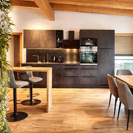 Vivazilare - Design Loft With Terrace, Alpenluxus Collection Holiday home